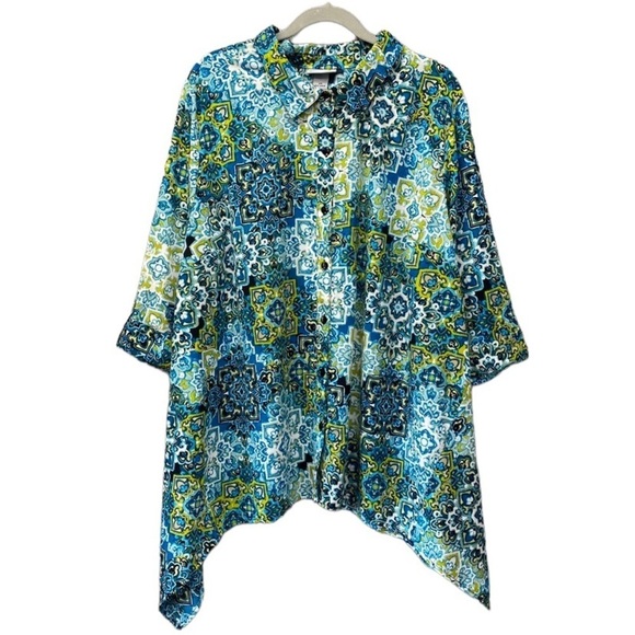 Catherines Boho Print Button Up Half Sleeve Shark Bite Hem Blouse Sz 2X - Picture 1 of 9